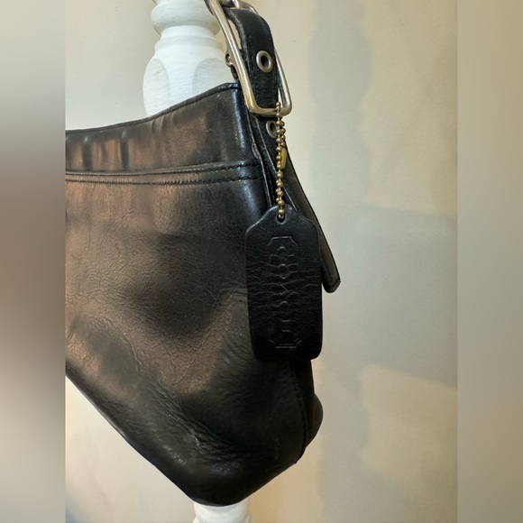 Coach Vintage Legacy Shoulder Bag 9861 – Black Glove-Tanned Leather (2002) - Picture 2 of 13